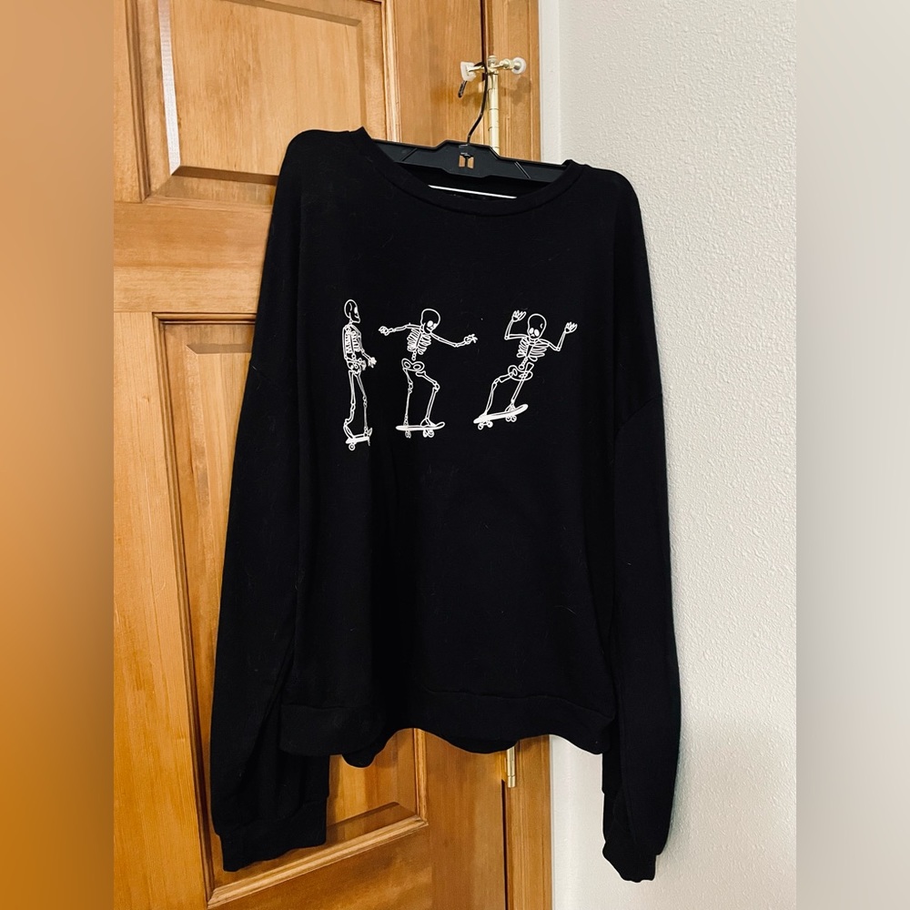 Skeleton Skateboard Sweater